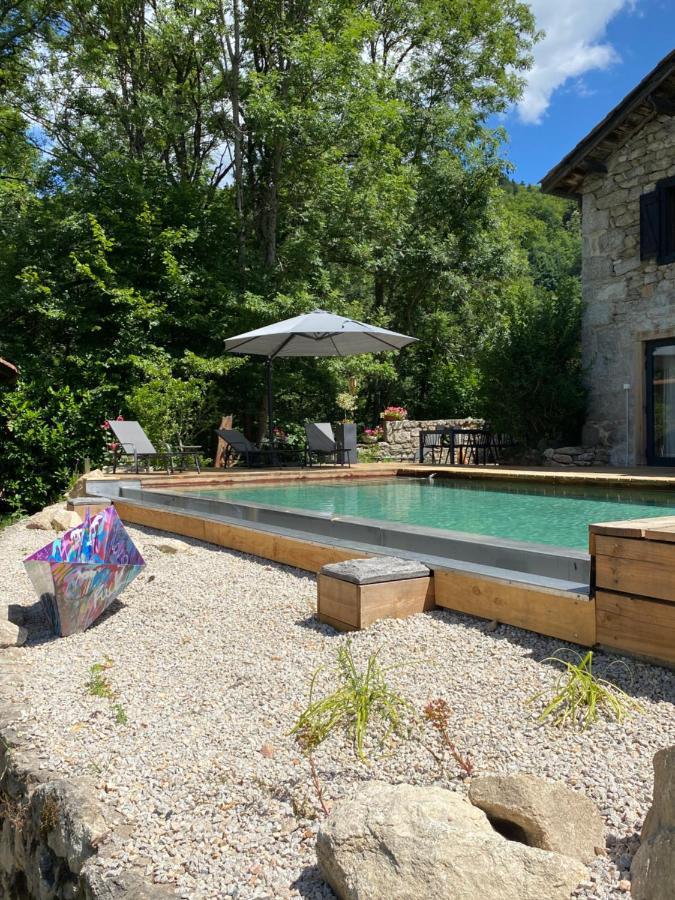 Bed and Breakfast La Vaisse Ambert Exterior foto